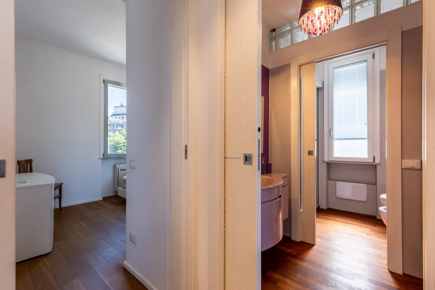 קליארי Sunichele Luxury Apartment מראה חיצוני תמונה