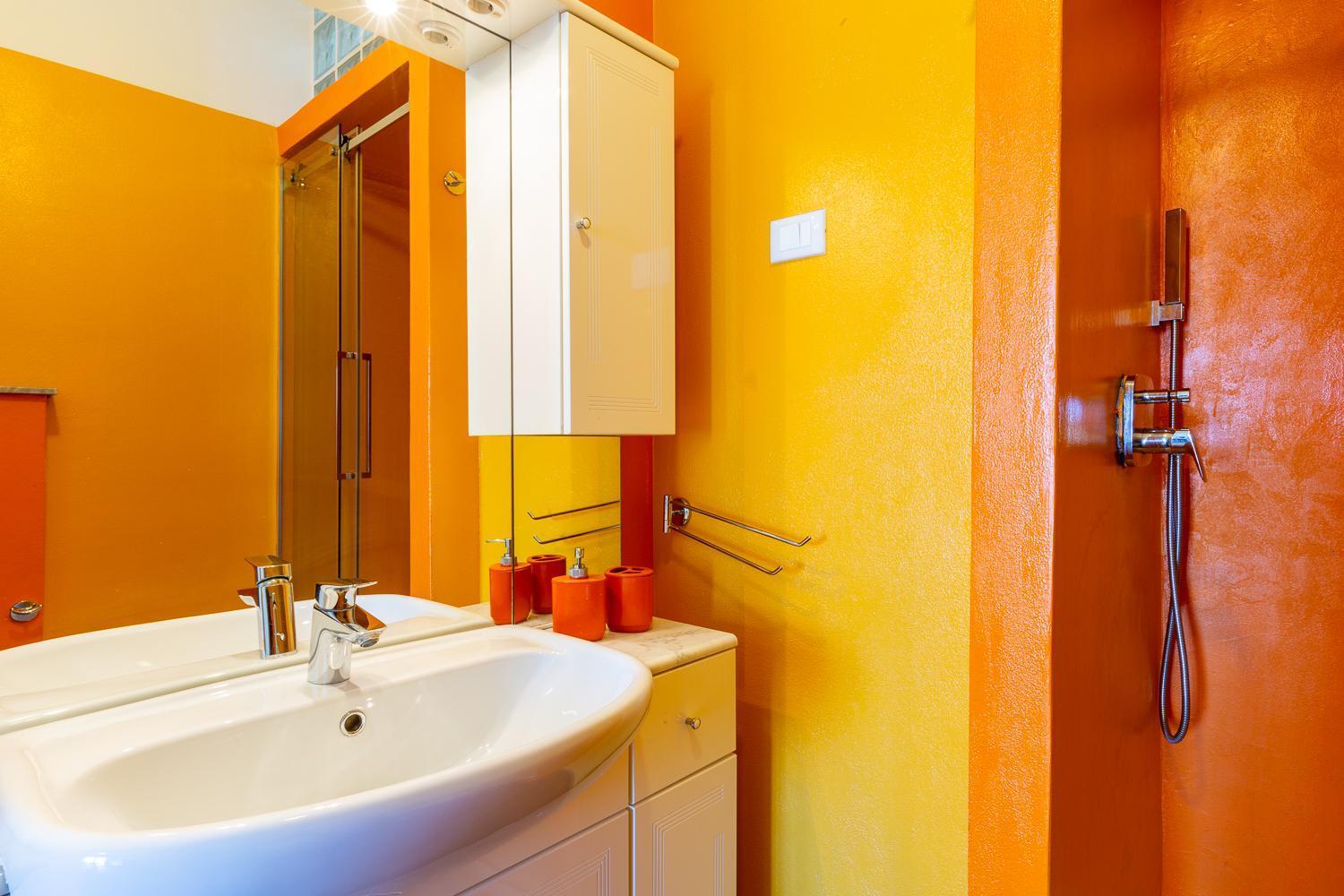 קליארי Sunichele Luxury Apartment מראה חיצוני תמונה