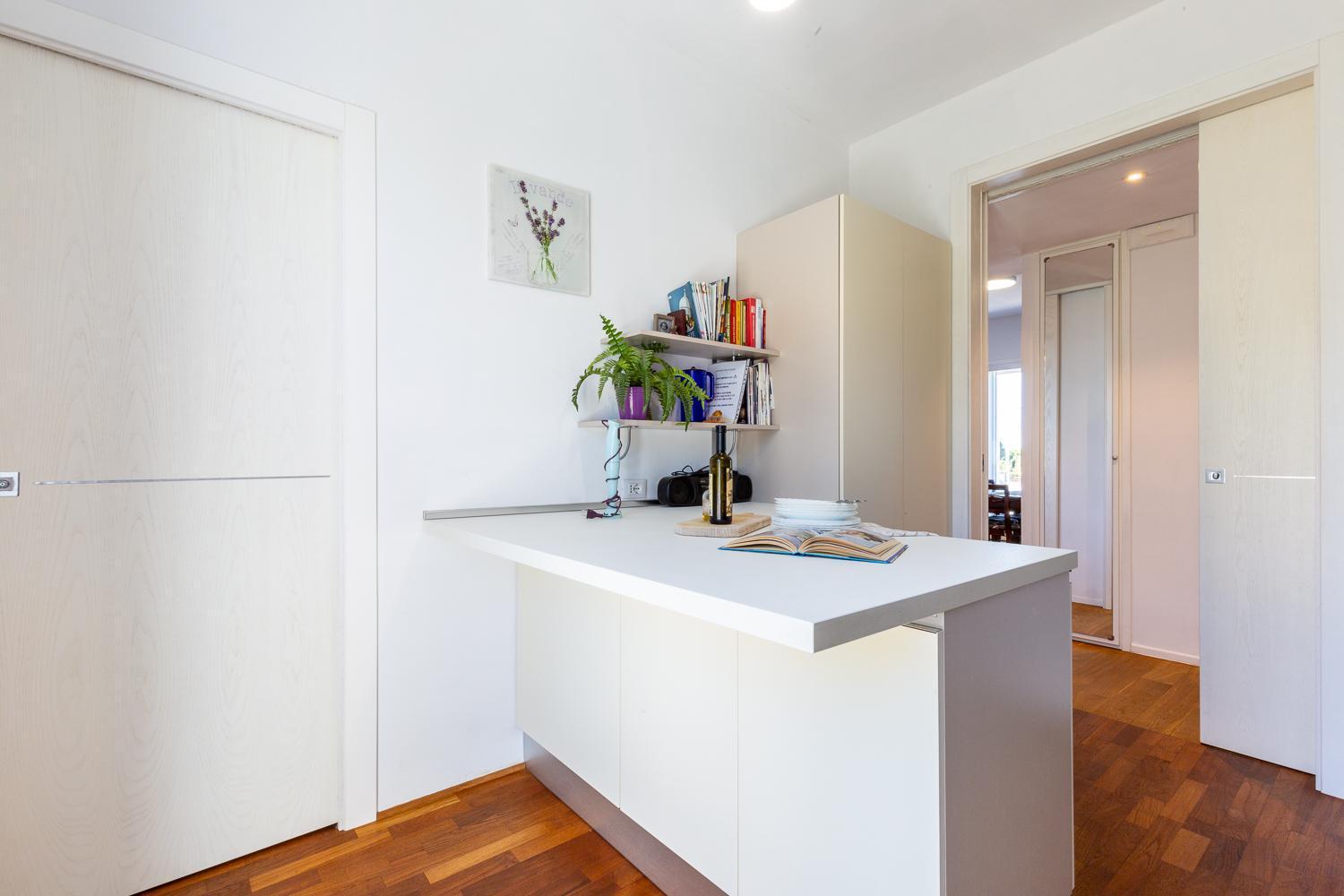 קליארי Sunichele Luxury Apartment מראה חיצוני תמונה